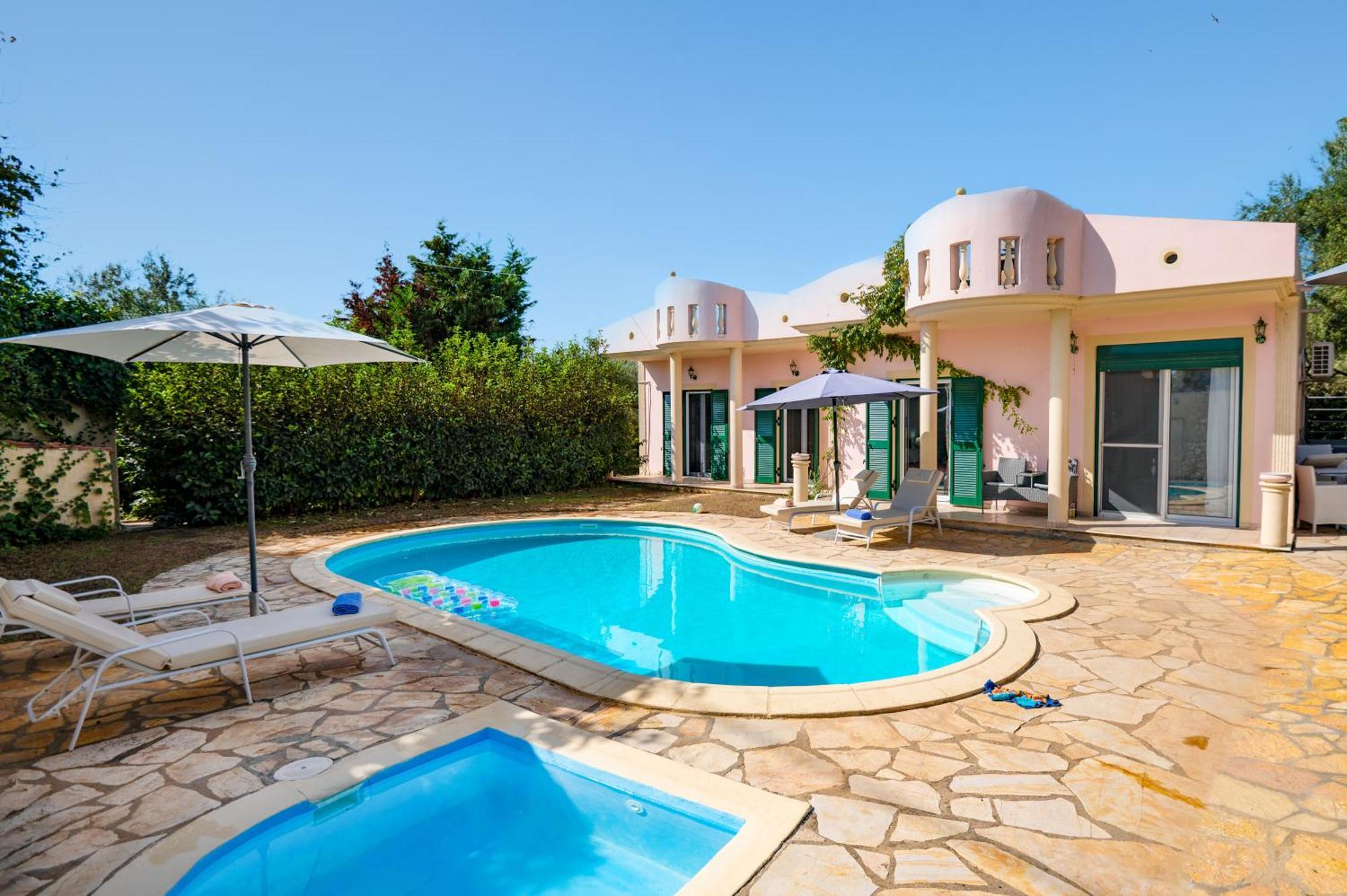 Villa Zaira Halikounas 외부 사진