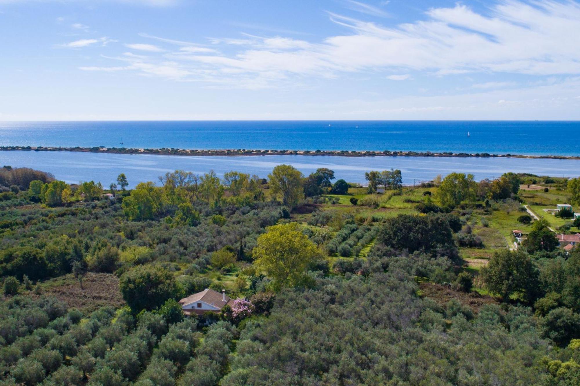 Villa Zaira Halikounas 외부 사진