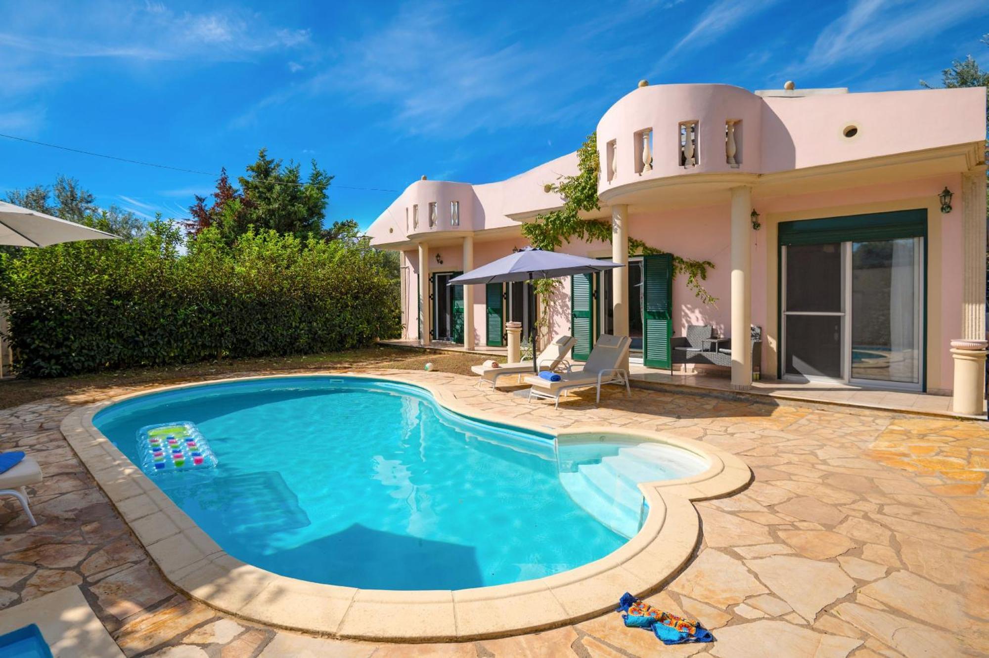 Villa Zaira Halikounas 외부 사진