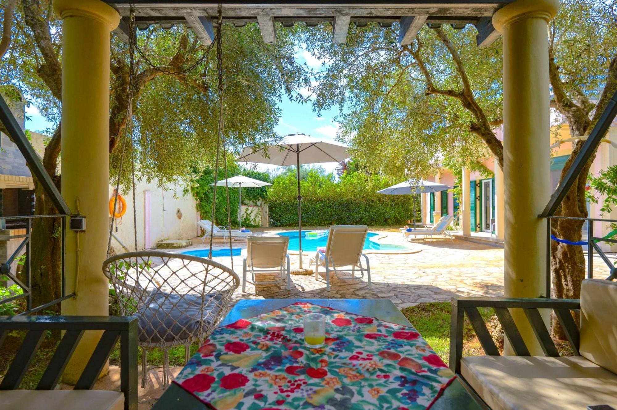 Villa Zaira Halikounas 외부 사진